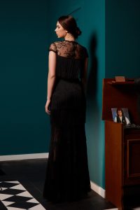 Maxi dress featuring Solstiss lace bust and a skirt with ruffles and tulle